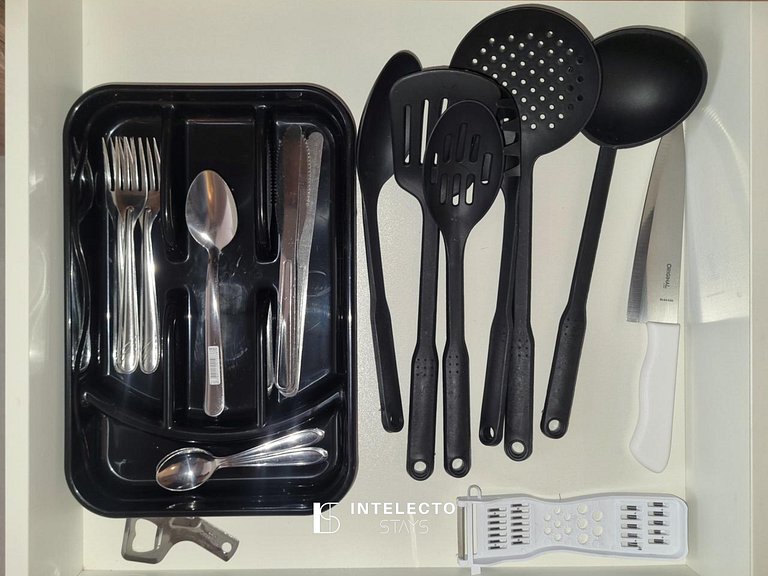 Ap 314 • Central, Piscina, Academia, Ar Cond.