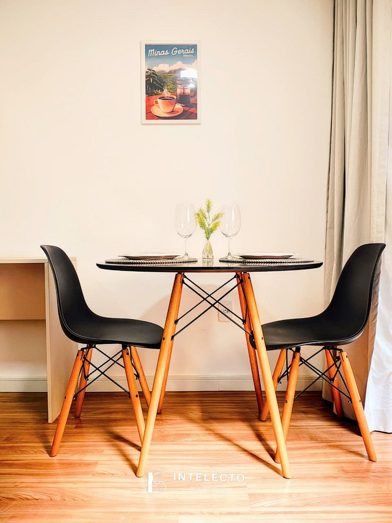 Ap 203 • Central, Piscina, Acad, Ar Cond. Juczzi