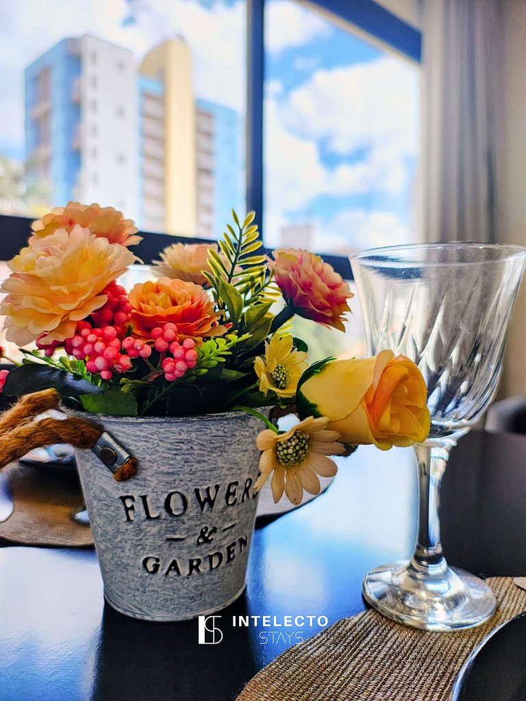 Ap 309 • Central, Piscina, Academia, Ar Cond.