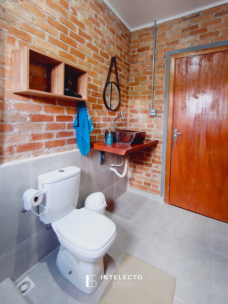 Chácara c/piscina churrasq/forno fogão de lenha