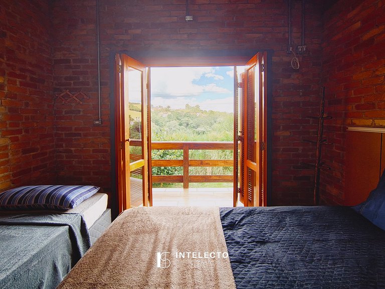 Chácara c/piscina churrasq/forno fogão de lenha