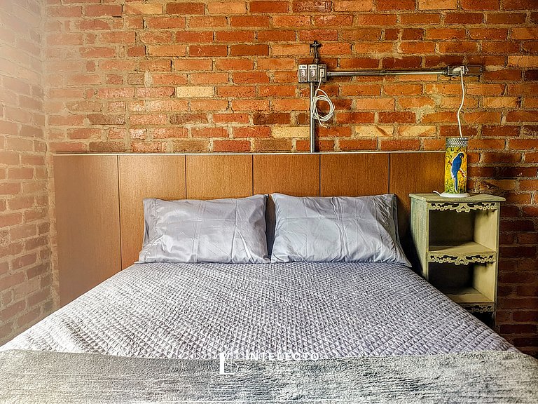 Chácara aconchegante c/piscina e churrasqueira