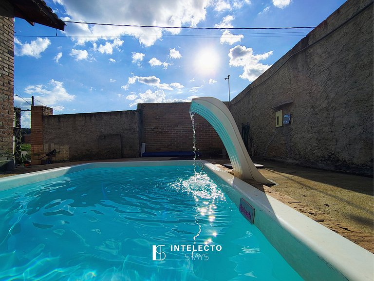 Chácara c/piscina churrasq/forno fogão de lenha