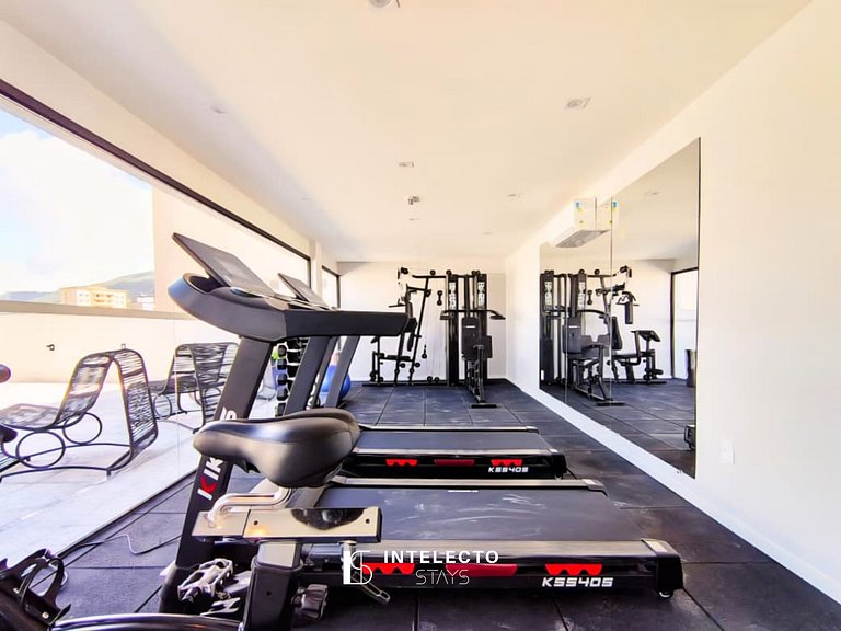 Ap 110• Central, Piscina, Academia, Ar Cond.