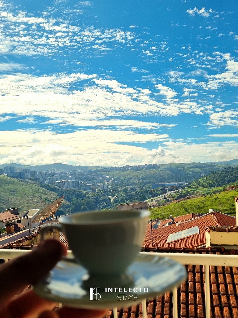 201-3 Quartos, Varanda, Vista Top, perto do Centro