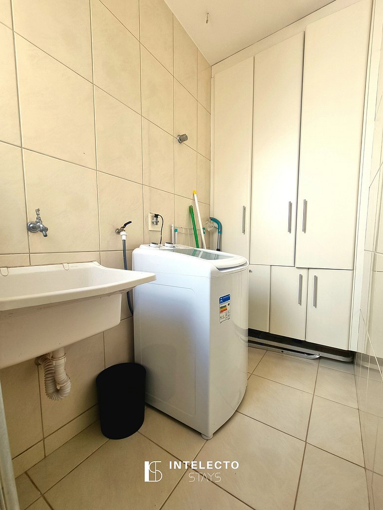 201-3 Quartos, Varanda, Vista Top, perto do Centro