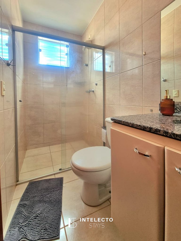 201-3 Quartos, Varanda, Vista Top, perto do Centro