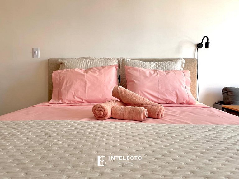 Ap 414 • Central, Piscina, Academia, Ar Cond.