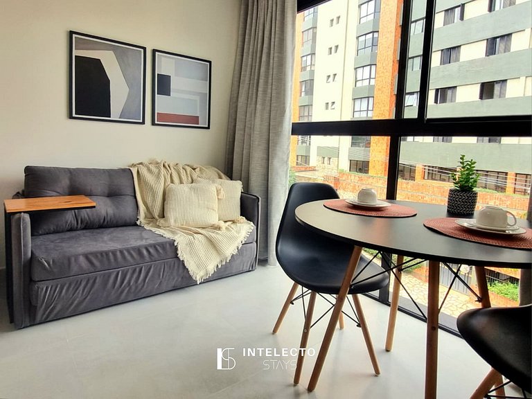 Ap 414 • Central, Piscina, Academia, Ar Cond.