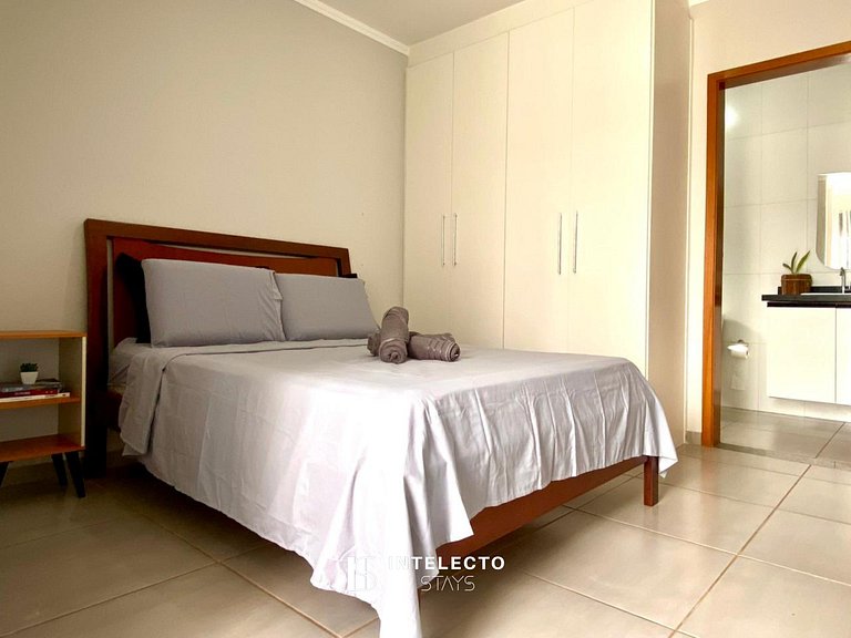 JH21-Duplex c/terraço priv. e vista linda, px PUC