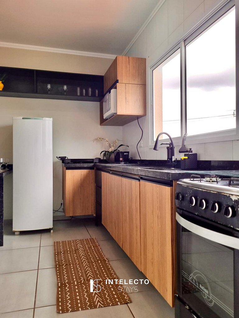 JH21-Duplex c/terraço priv. e vista linda, px PUC