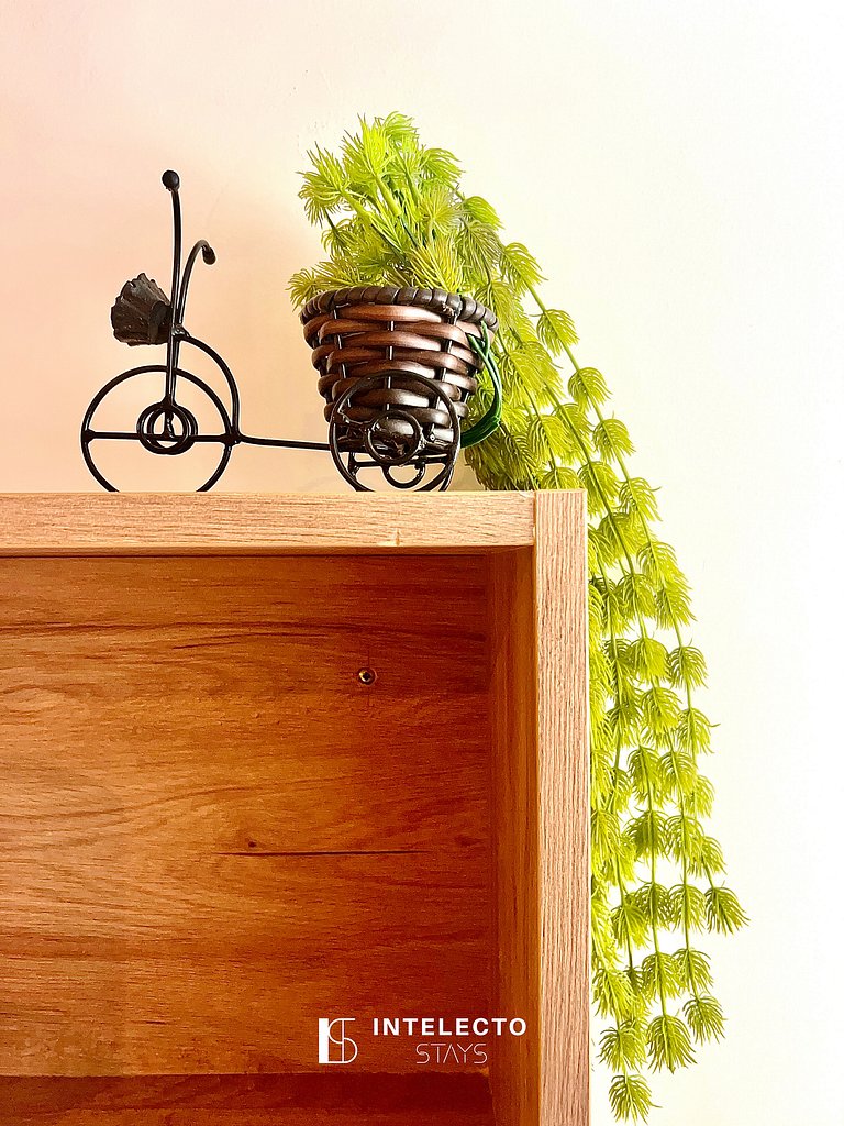 Ap 110• Central, Pisc, Academia, Ar Cond e Quintal