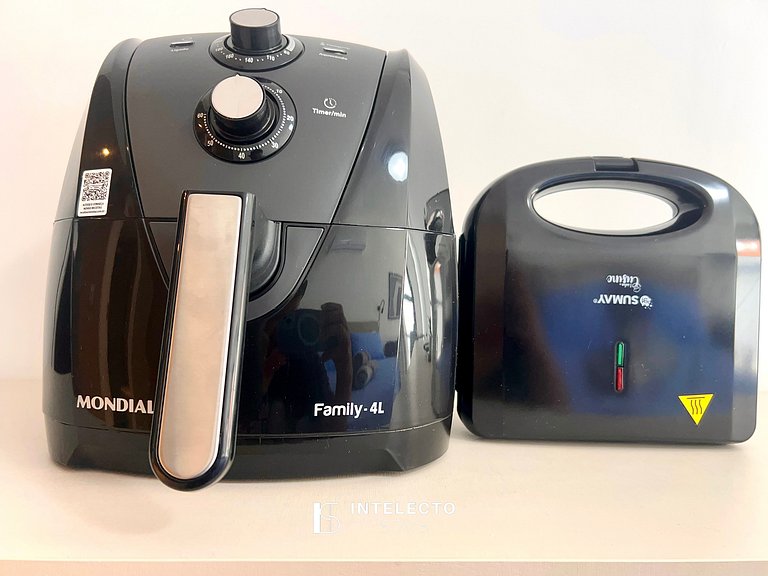 Ap 111 • Central,Pisc, Academia, Ar Cond e Quintal