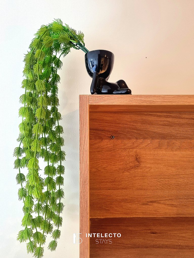 Ap 111 • Central,Pisc, Academia, Ar Cond e Quintal