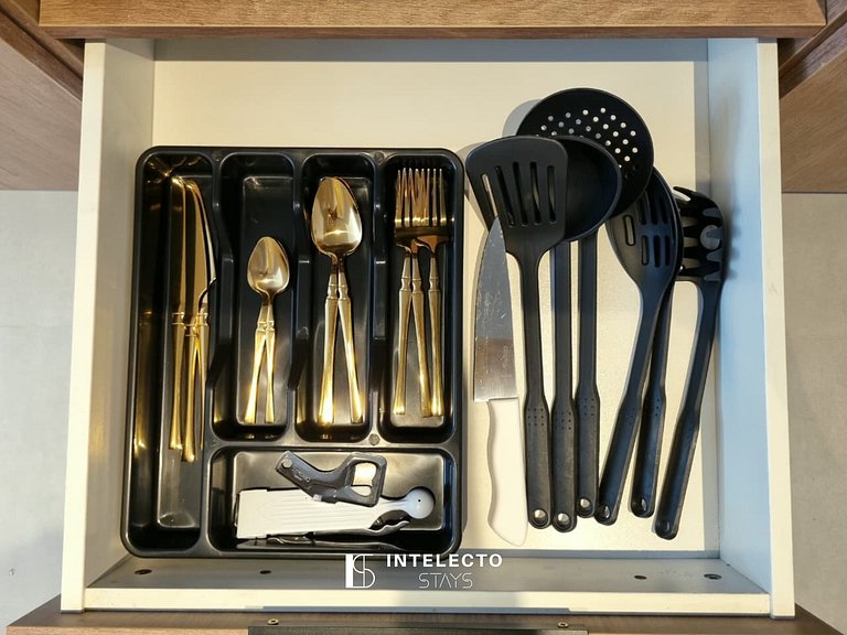 Ap 213 • Central, Piscina, Academia, Ar Cond.