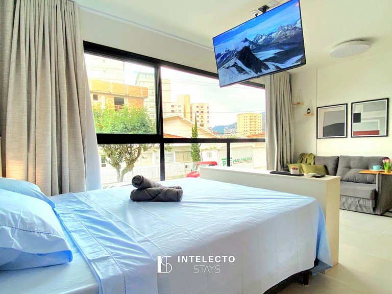 Ap 102• Central, Piscina, Academia, Ar Cond.