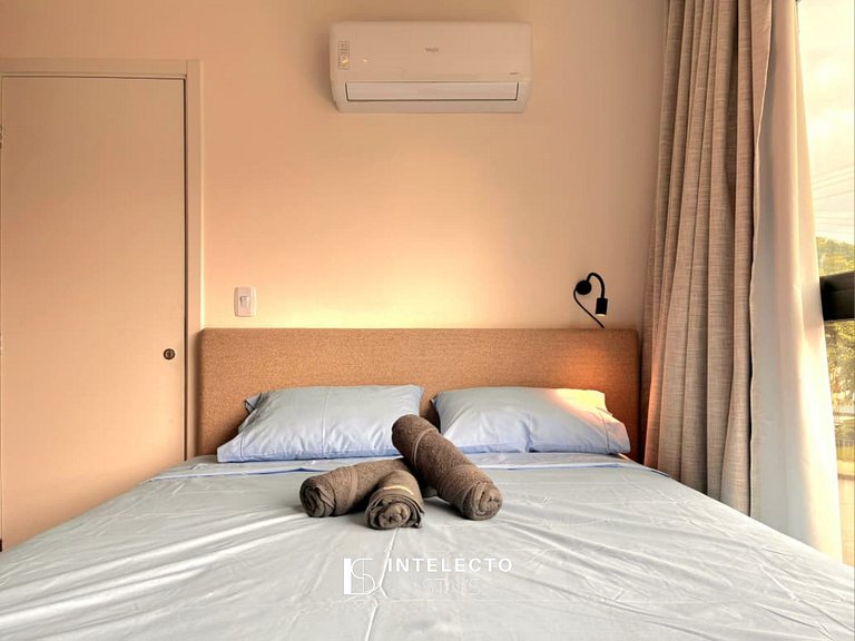 Ap 102• Central, Piscina, Academia, Ar Cond.