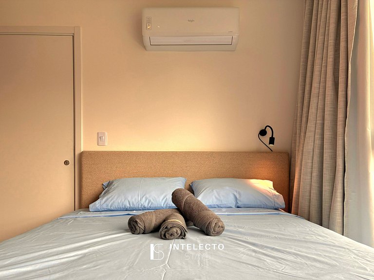 Ap 103• Central, Piscina, Academia, Ar Cond.