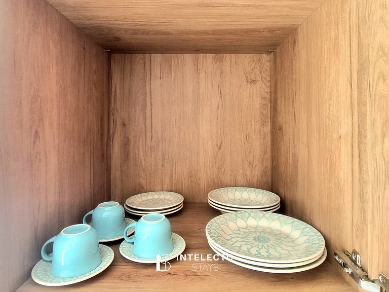 Ap 103• Central, Piscina, Academia, Ar Cond.