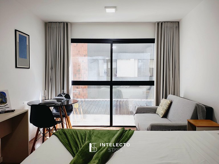 Ap 201 • Central, Piscina, Academia, Ar Cond.