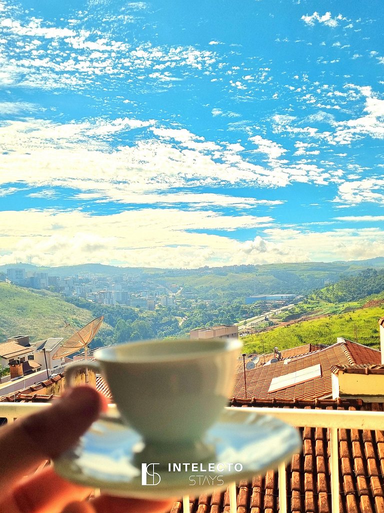 201-3 Quartos, Varanda, Vista Top, perto do Centro