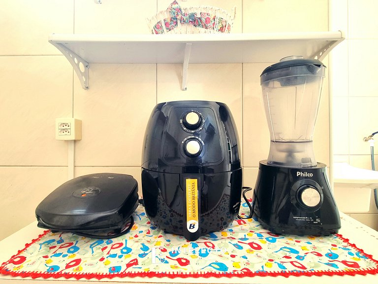 201-3 Quartos, Varanda, Vista Top, perto do Centro