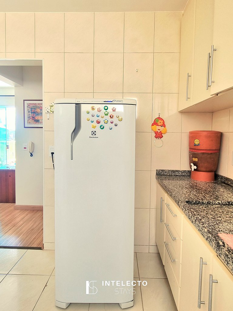 201-3 Quartos, Varanda, Vista Top, perto do Centro