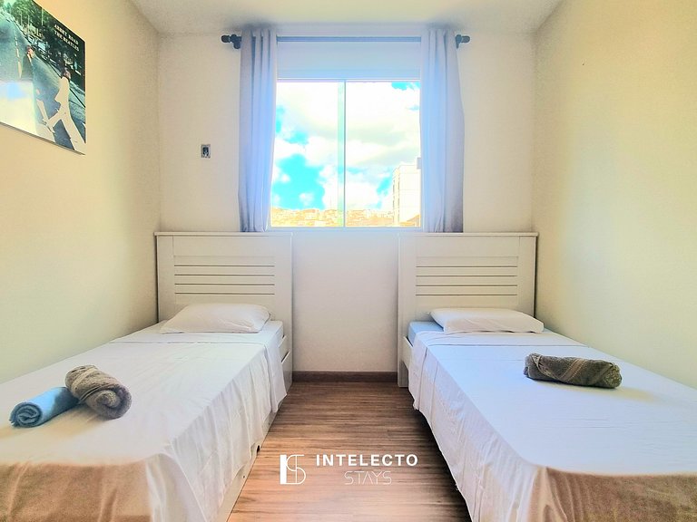 201-3 Quartos, Varanda, Vista Top, perto do Centro