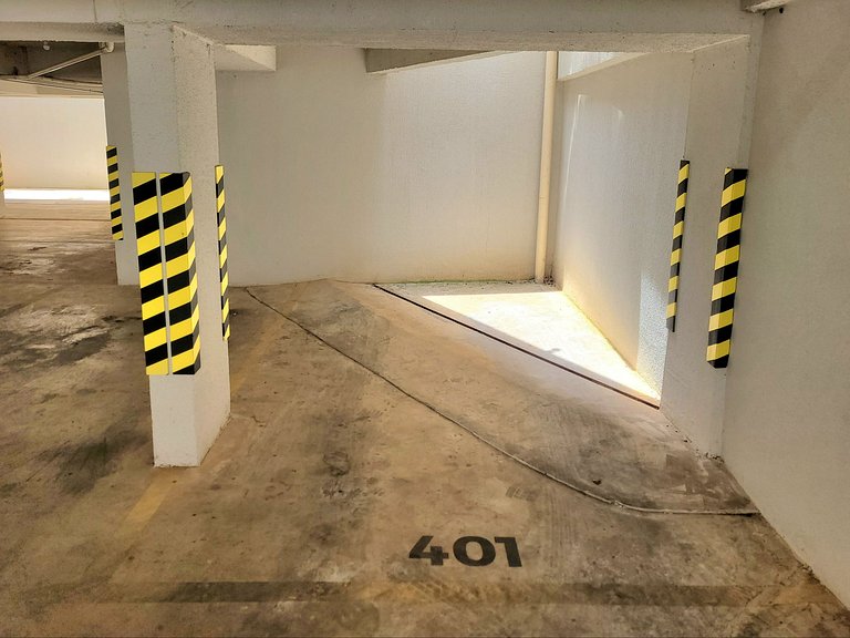 Ap 401 • Central, Piscina, Academia, Ar Cond.