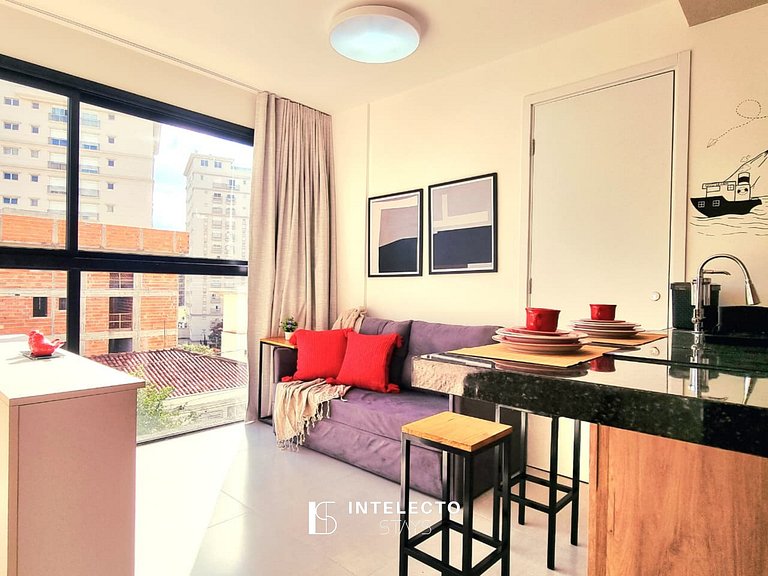 Ap 302• Central, Piscina, Academia, Ar Cond.