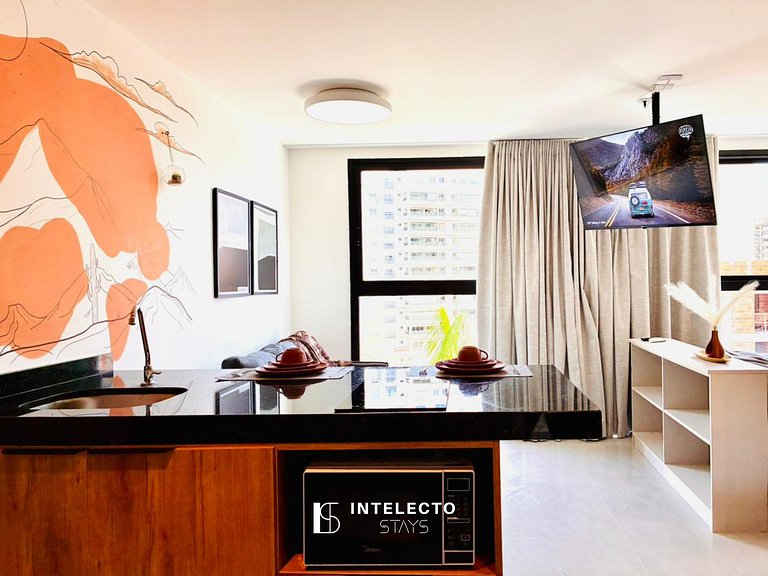 Ap 401• Central, Piscina, Academia, Ar Cond.