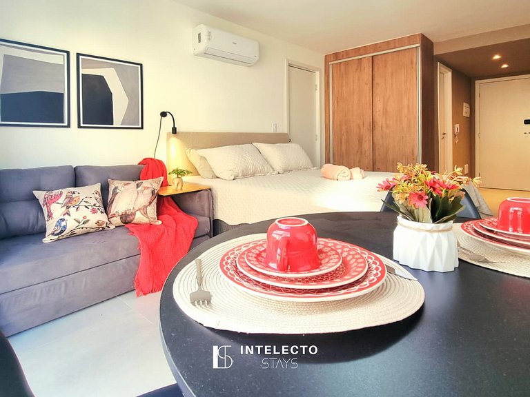 Ap 412• Central, Piscina, Academia, Ar Cond.