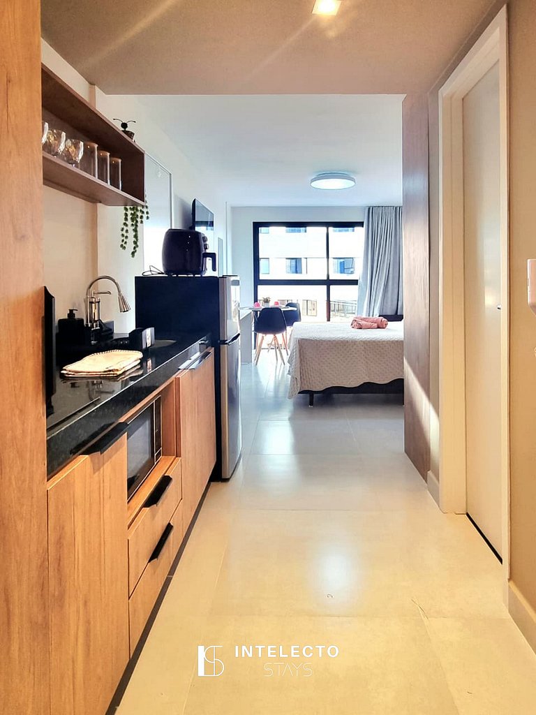 Ap 412• Central, Piscina, Academia, Ar Cond.