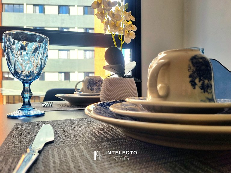 Ap 413 • Central, Piscina, Academia, Ar Cond.