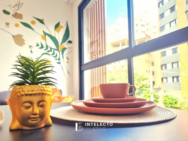 Ap 411• Central, Piscina, Academia, Ar Cond.