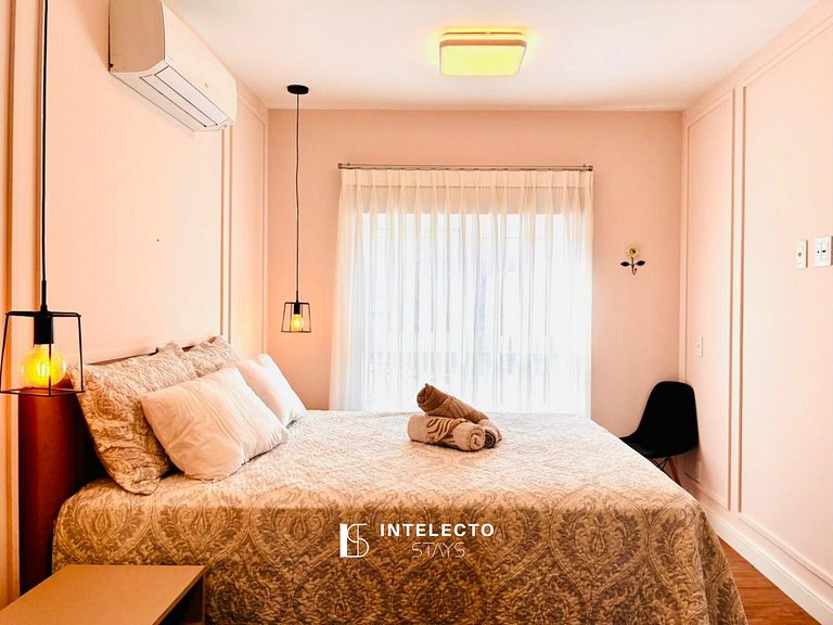 61- Luxo | Banheira de imersão | 3 suítes | Centro