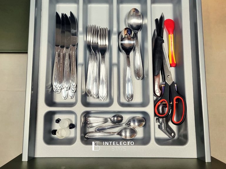 61- Luxo | Banheira de imersão | 3 suítes | Centro