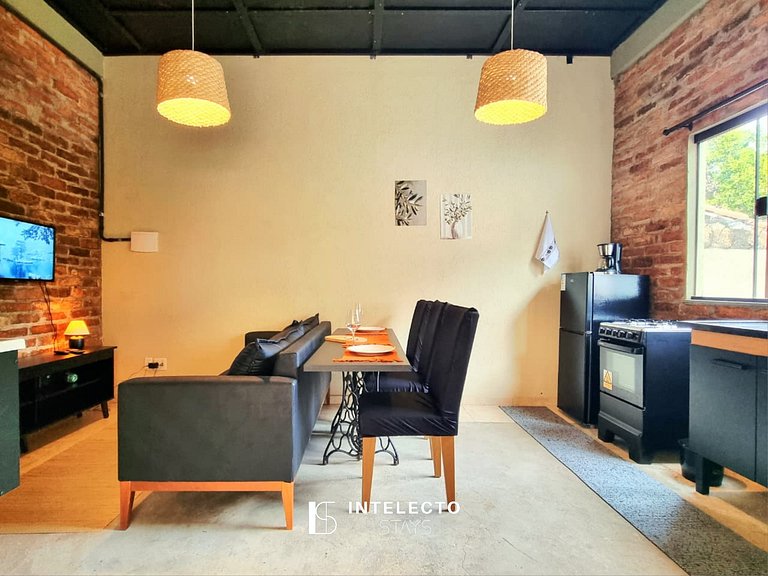 Loft aconchegante no Centro, c/Wi-Fi e garagem