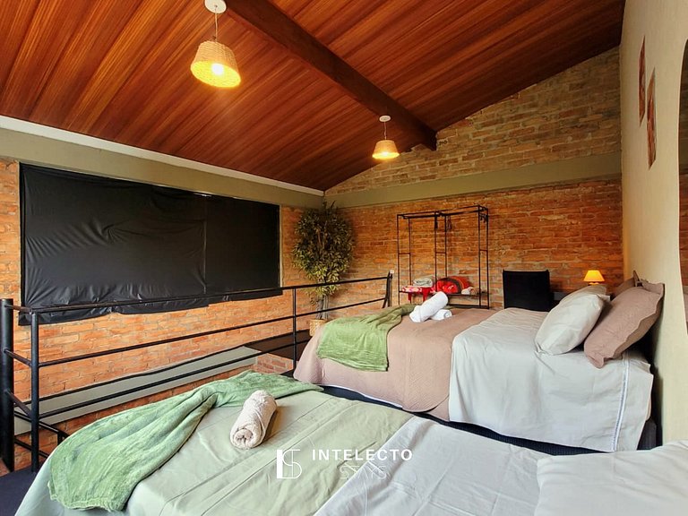 Loft aconchegante no Centro, c/Wi-Fi e garagem