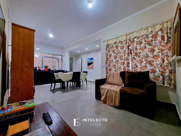 Casa Central Px Matriz c/ Churrasqueira, 2 Suítes